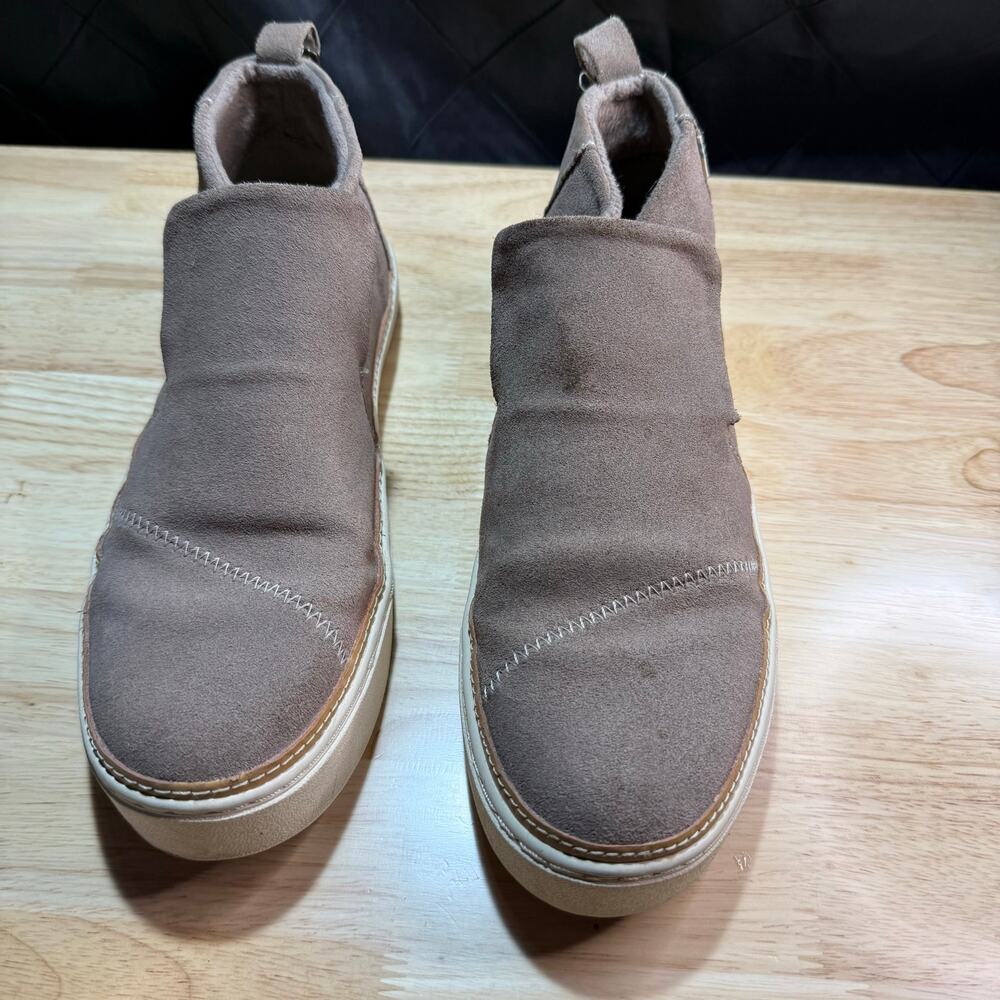 Women’s TOMS Brown Suede Ankle Slip On Shoes Size 9.5